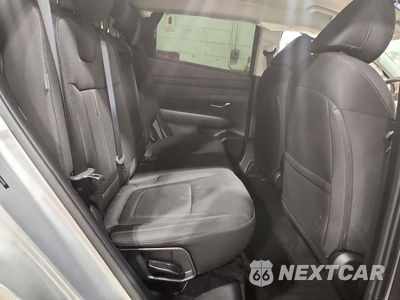Zdjęcie 11 z 13 samochodu: 2025 HYUNDAI TUCSON SEL VIN:5NMJBCDE8SH554105 - miniatura