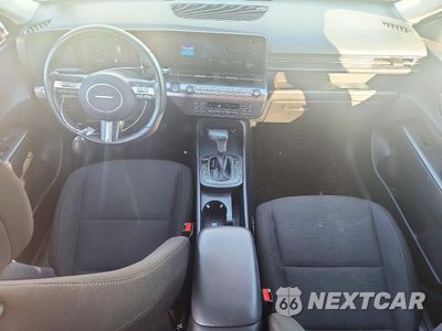 Zdjęcie 8 z 13 samochodu: 2025 HYUNDAI KONA SEL VIN:KM8HBCAB0SU287247 - miniatura