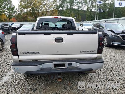 Zdjęcie 6 z 12 samochodu: 2004 CHEVROLET SILVERADO K1500 VIN:2GCEK19T841374563 - miniatura
