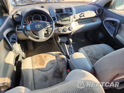 Zdjęcie 8 z 12 samochodu: 2011 TOYOTA RAV4 BASE VIN:2T3BF4DVXBW097064 - miniatura