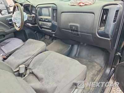 Zdjęcie 8 z 12 samochodu: 2019 CHEVROLET SILVERADO MEDIUM DUTY VIN:1HTKHPVK6KH863381 - miniatura