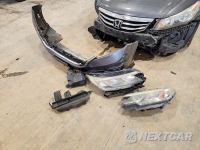 Zdjęcie 13 z 14 samochodu: 2016 HONDA CR-V EXL VIN:2HKRM4H76GH666684 - miniatura