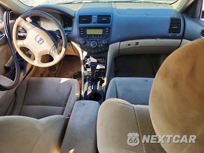 Zdjęcie 8 z 12 samochodu: 2005 HONDA ACCORD LX VIN:1HGCM56475A069537 - miniatura