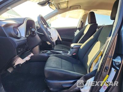 Zdjęcie 7 z 13 samochodu: 2018 TOYOTA RAV4 LE VIN:JTMZFREV0JJ206509 - miniatura