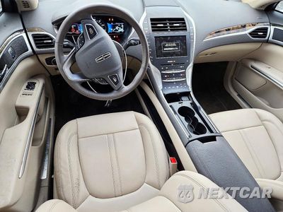 Zdjęcie 8 z 12 samochodu: 2016 LINCOLN MKZ HYBRID VIN:3LN6L2LU6GR629523 - miniatura