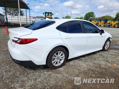 Trzecie zdjęcie samochodu z tyłu: 2026 TOYOTA CAMRY LE VIN:4T1DAACK4TU320724 - miniatura