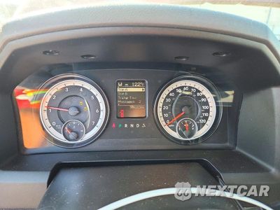 Zdjęcie 9 z 12 samochodu: 2014 RAM 1500 ST VIN:3C6JR6AT0EG102995 - miniatura
