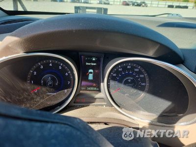 Zdjęcie 9 z 13 samochodu: 2015 HYUNDAI SANTA FE GLS VIN:KM8SRDHF1FU110471 - miniatura