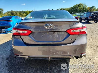Zdjęcie 6 z 13 samochodu: 2020 TOYOTA CAMRY SE VIN:4T1G11AK7LU940290 - miniatura