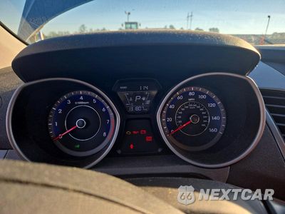 Zdjęcie 9 z 12 samochodu: 2015 HYUNDAI ELANTRA SE VIN:KMHDH4AE1FU267124 - miniatura
