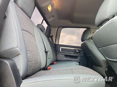 Zdjęcie 10 z 12 samochodu: 2017 RAM 1500 SLT VIN:3C6RR7LT0HG642695 - miniatura