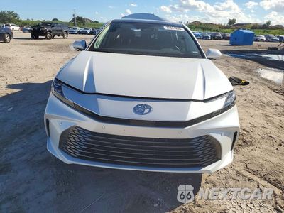 Piąte zdjęcie samochodu w środku: 2025 TOYOTA CAMRY XLE VIN:4T1DAACK5SU570858 - miniatura