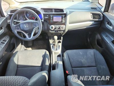 Zdjęcie 8 z 13 samochodu: 2019 HONDA FIT LX VIN:3HGGK5H47KM733581 - miniatura