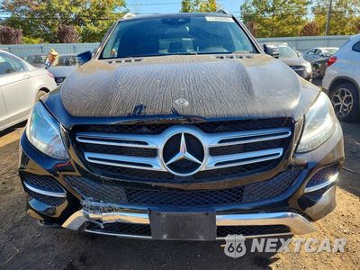 Piąte zdjęcie samochodu w środku: 2019 MERCEDES-BENZ GLE 400 4MATIC VIN:4JGDA5GB9KB213647 - miniatura