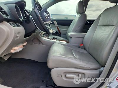 Zdjęcie 7 z 14 samochodu: 2013 TOYOTA HIGHLANDER LIMITED VIN:5TDDK3EH4DS202743 - miniatura