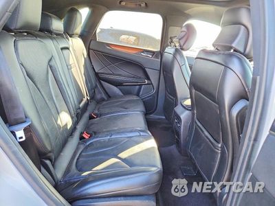 Zdjęcie 10 z 12 samochodu: 2017 LINCOLN MKC RESERVE VIN:5LMCJ3D96HUL27763 - miniatura