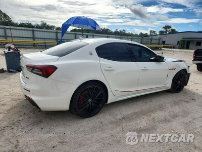 Trzecie zdjęcie samochodu z tyłu: 2021 MASERATI GHIBLI S VIN:ZAM57YSS9M1366422 - miniatura