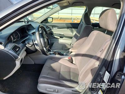 Zdjęcie 7 z 12 samochodu: 2012 HONDA ACCORD LXP VIN:1HGCP2F4XCA013210 - miniatura