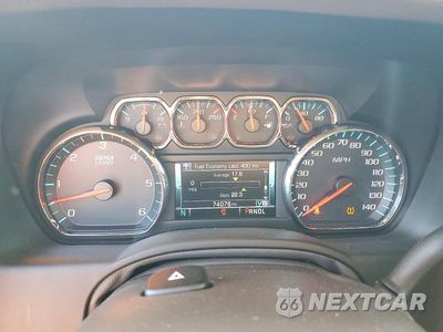 Zdjęcie 9 z 13 samochodu: 2019 CHEVROLET SUBURBAN K1500 LT VIN:1GNSKHKCXKR329450 - miniatura