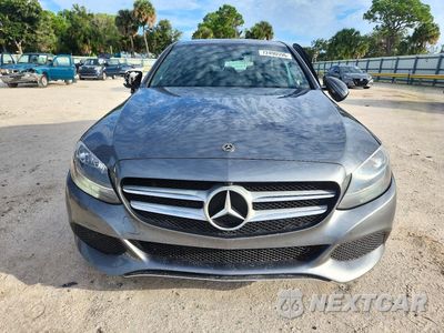Piąte zdjęcie samochodu w środku: 2018 MERCEDES-BENZ C 300 VIN:55SWF4JB2JU237316 - miniatura