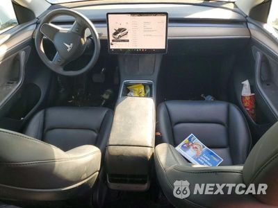 Zdjęcie 8 z 12 samochodu: 2023 TESLA MODEL Y VIN:7SAYGAEE1PF740194 - miniatura
