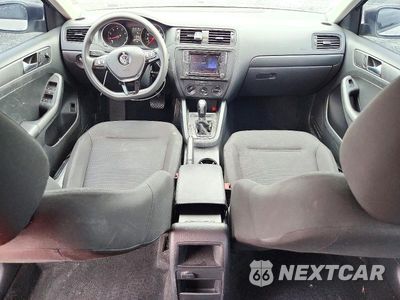 Zdjęcie 8 z 13 samochodu: 2016 VOLKSWAGEN JETTA S VIN:3VW267AJXGM334242 - miniatura