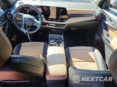 Zdjęcie 8 z 13 samochodu: 2025 CHEVROLET EQUINOX ACTIV VIN:3GNAXKEG9SL254661 - miniatura