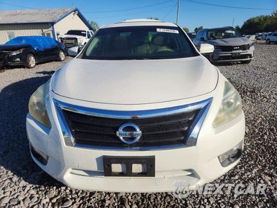 Piąte zdjęcie samochodu w środku: 2014 NISSAN ALTIMA 2.5 SL VIN:1N4AL3AP1EC164359 - miniatura