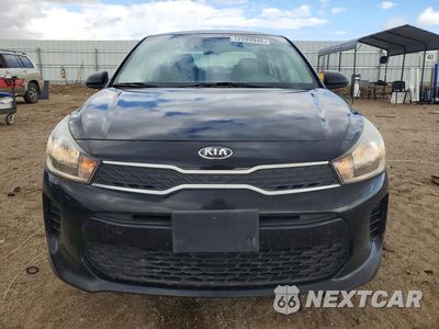 Piąte zdjęcie samochodu w środku: 2018 KIA RIO LX VIN:3KPA24AB1JE046788 - miniatura