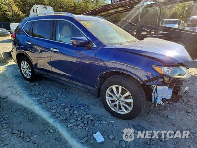 Czwarte zdjęcie samochodu z boku: 2017 NISSAN ROGUE SV VIN:5N1AT2MV9HC737930 - miniatura