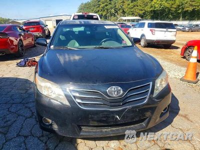 Piąte zdjęcie samochodu w środku: 2011 TOYOTA CAMRY XLE VIN:4T1BF3EKXBU168206 - miniatura