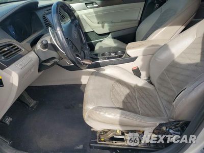 Zdjęcie 7 z 12 samochodu: 2017 HYUNDAI SONATA SPORT VIN:5NPE34AF7HH442375 - miniatura