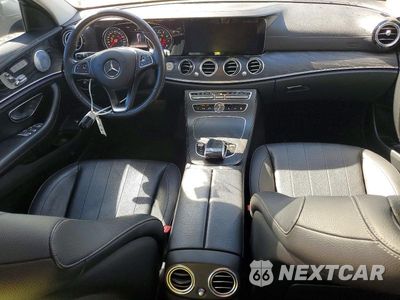 Zdjęcie 8 z 12 samochodu: 2018 MERCEDES-BENZ E 300 4MATIC VIN:WDDZF4KB6JA444268 - miniatura