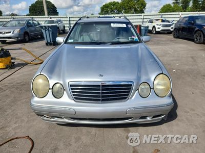 Piąte zdjęcie samochodu w środku: 2001 MERCEDES-BENZ E 320 VIN:WDBJH65J71B363238 - miniatura