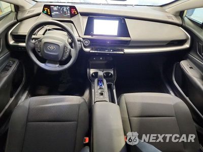 Zdjęcie 8 z 13 samochodu: 2025 TOYOTA PRIUS LE VIN:JTDADABU5S3025542 - miniatura