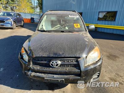 Piąte zdjęcie samochodu w środku: 2010 TOYOTA RAV4 BASE VIN:JTMBF4DV7AD035312 - miniatura
