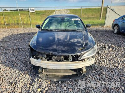 Piąte zdjęcie samochodu w środku: 2015 CHRYSLER 200 LIMITED VIN:1C3CCCAB4FN576955 - miniatura