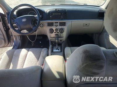 Zdjęcie 8 z 12 samochodu: 2006 HYUNDAI SONATA GLS VIN:5NPEU46C36H111513 - miniatura