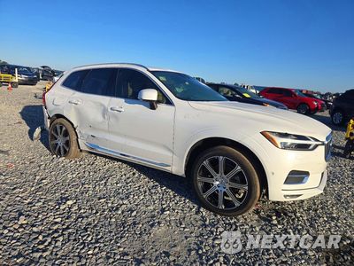 Czwarte zdjęcie samochodu z boku: 2020 VOLVO XC60 T5 INSCRIPTION VIN:YV4102DL3L1580957 - miniatura