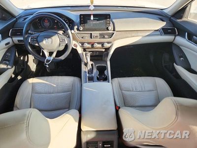 Zdjęcie 8 z 12 samochodu: 2018 HONDA ACCORD EXL VIN:1HGCV1F53JA114093 - miniatura