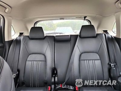 Zdjęcie 10 z 13 samochodu: 2027 HONDA HR-V EXL VIN:3CZRZ2H7XVM714968 - miniatura