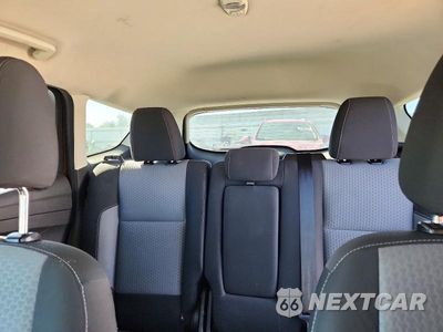 Zdjęcie 10 z 13 samochodu: 2017 FORD ESCAPE SE VIN:1FMCU0GD4HUA21394 - miniatura