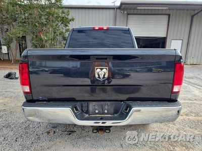 Zdjęcie 6 z 13 samochodu: 2019 RAM 1500 CLASSIC TRADESMAN VIN:1C6RR6KG8KS552242 - miniatura