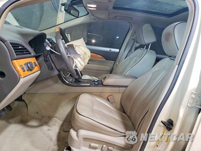 Zdjęcie 7 z 13 samochodu: 2014 LINCOLN MKX VIN:2LMDJ8JK7EBL07748 - miniatura