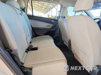 Zdjęcie 11 z 13 samochodu: 2019 VOLKSWAGEN TIGUAN SE VIN:3VV2B7AX6KM101178 - miniatura
