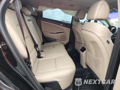 Zdjęcie 11 z 13 samochodu: 2017 HYUNDAI TUCSON LIMITED VIN:KM8J33A29HU480598 - miniatura