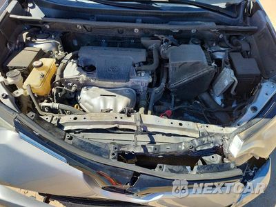 Zdjęcie 11 z 13 samochodu: 2018 TOYOTA RAV4 XLE VIN:JTMWFREV4JJ203406 - miniatura