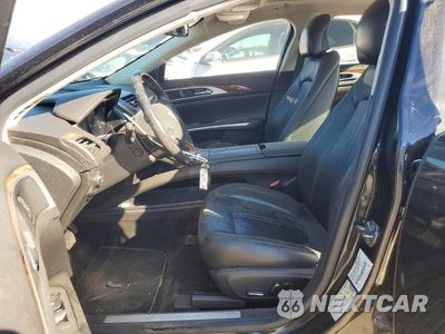 Zdjęcie 7 z 13 samochodu: 2013 LINCOLN MKZ VIN:3LN6L2J97DR810902 - miniatura