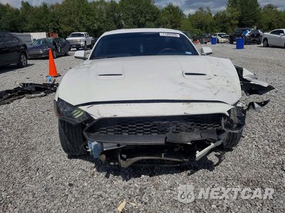 Piąte zdjęcie samochodu w środku: 2019 FORD MUSTANG VIN:1FA6P8TH0K5184731 - miniatura