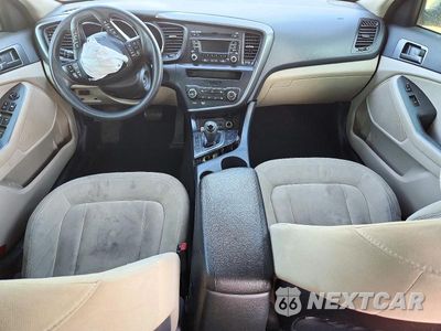 Zdjęcie 8 z 13 samochodu: 2011 KIA OPTIMA LX VIN:KNAGM4A7XB5147371 - miniatura